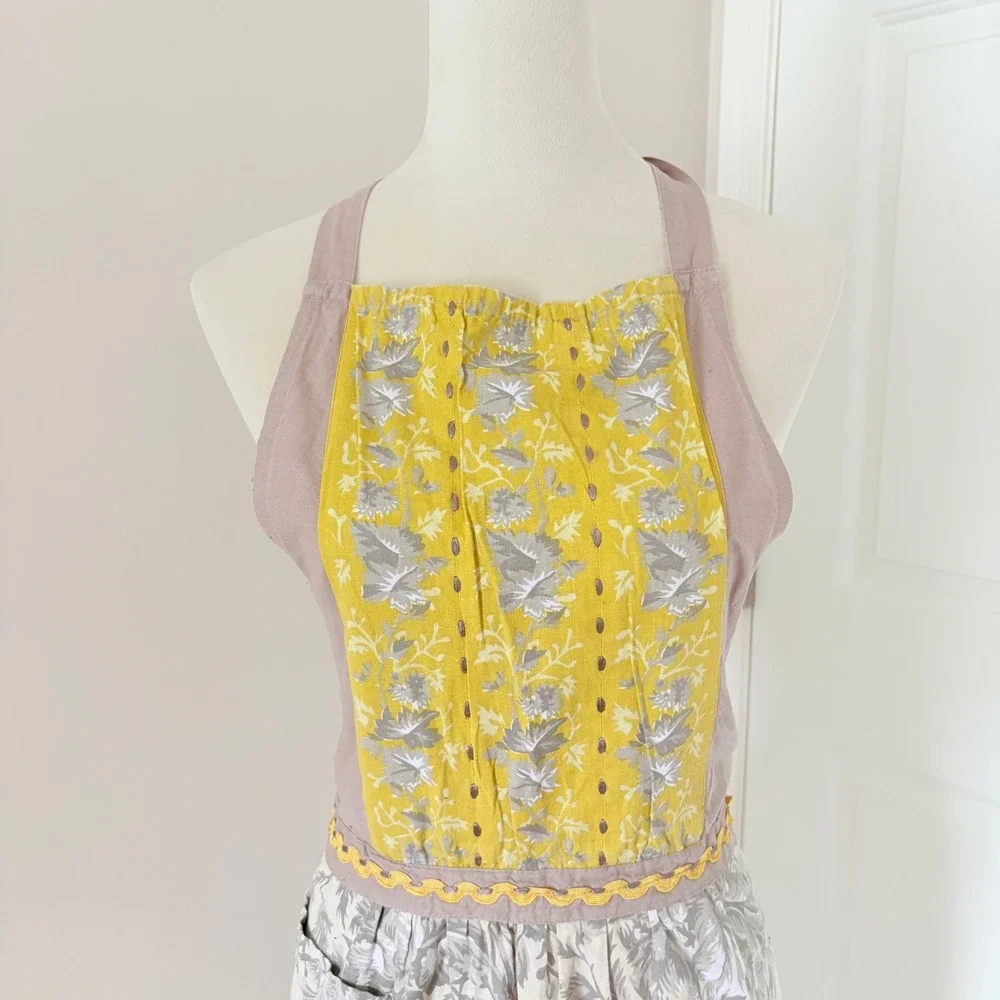 Pier 1 Imports Apron OS Yellow Gray Floral Toile Embroidered Rickrack Cotton